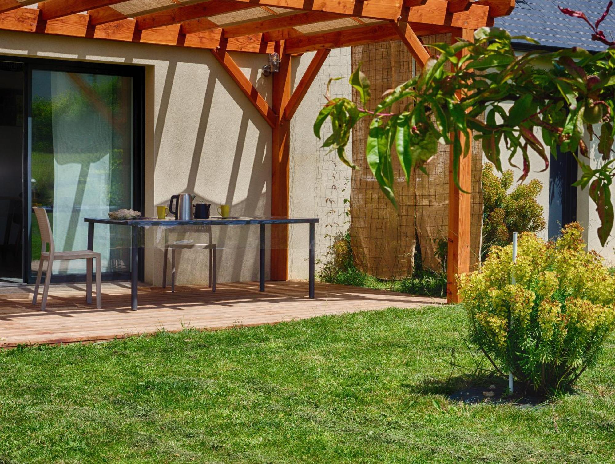Le Logis D'Emeric Avec Paisible Jardin Clos&Arbore Loches Exterior foto